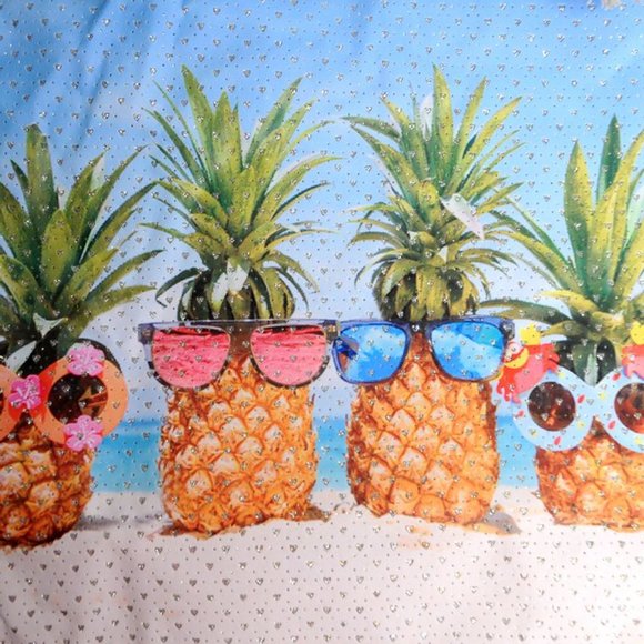 BEACH TIME! Large "Pineapples on Beach" Rhinestone Tote - Picture 2 of 4